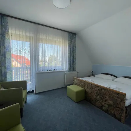 Haus Elfriede 4* Buk