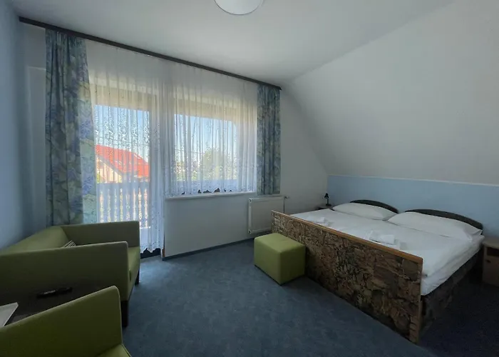 Haus Elfriede 4* Bük